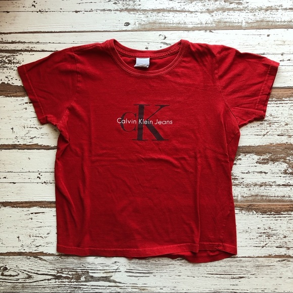 Calvin Klein Tops - 🔥FLASH SALE🔥 Vintage Calvin Klein tee